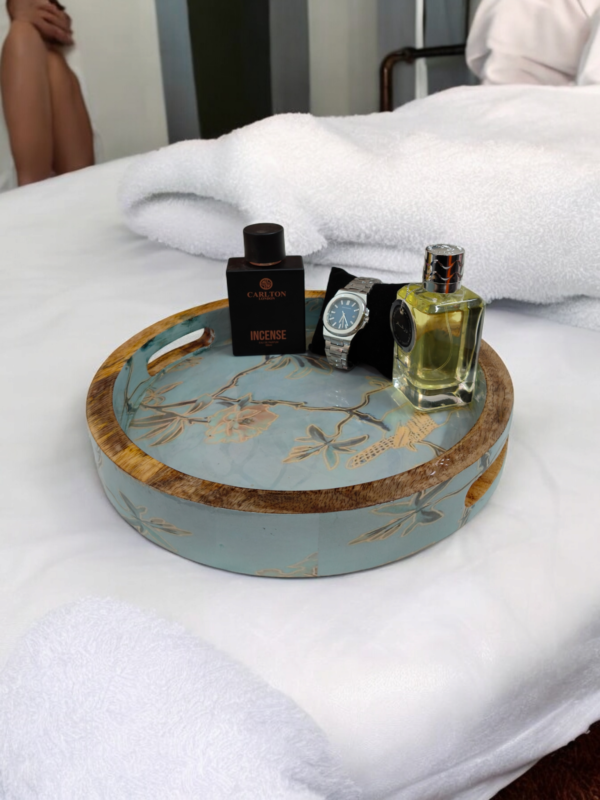 Artisan Aura Tray